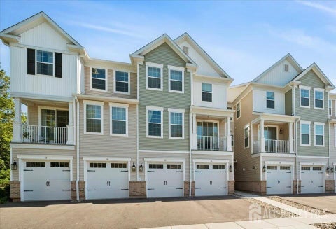 Condo For Sale - 82 Depot Way<br/> Dunellen, NJ 08812