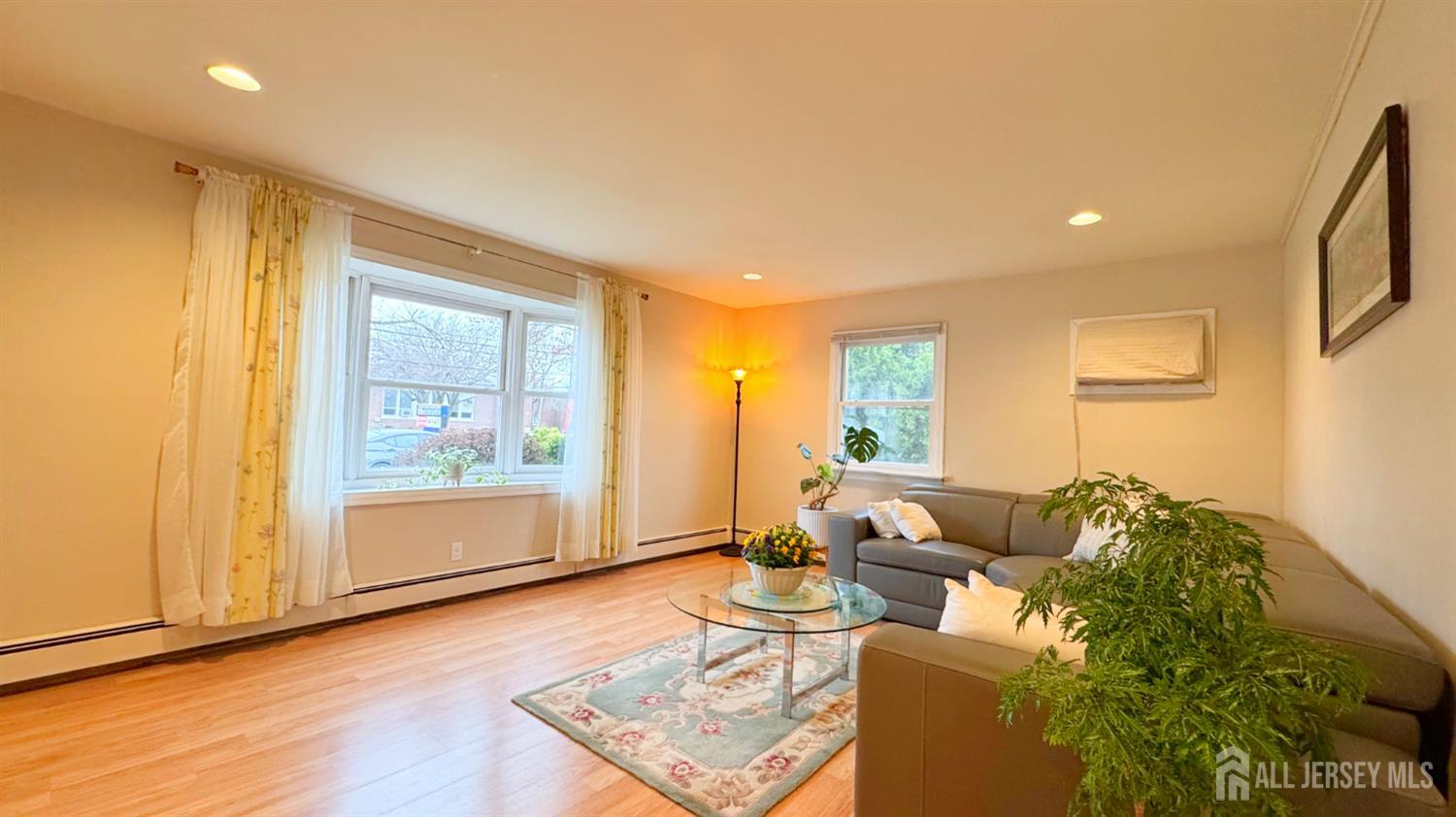 148 Winthrop Road - Photo 3
