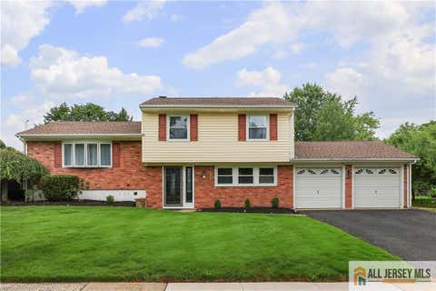 Homes For Sale - 525 Shirley Parkway<br/> Piscataway, NJ 08854