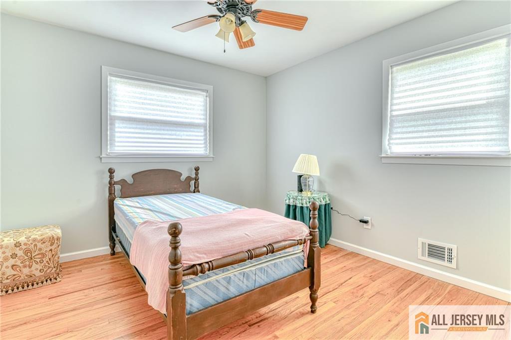 14 Gramercy Road, Old Bridge, New Jersey image 13