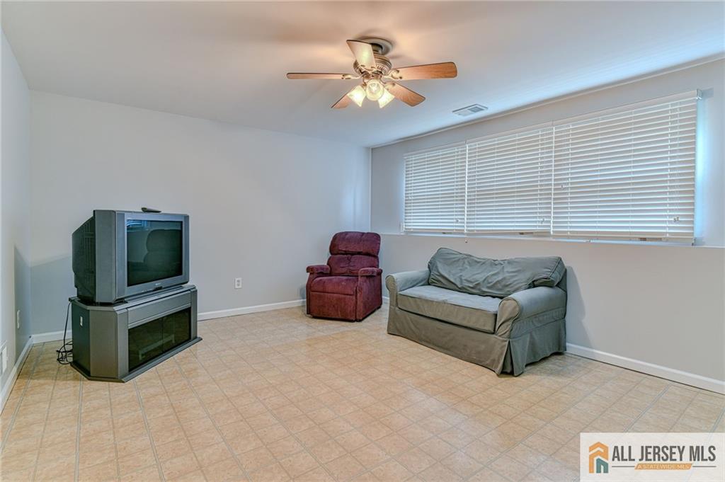 14 Gramercy Road, Old Bridge, New Jersey image 17