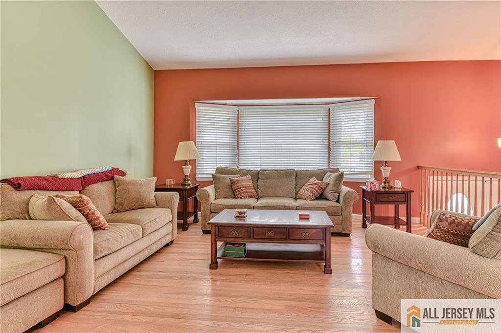 14 Gramercy Road, Old Bridge, New Jersey image 4