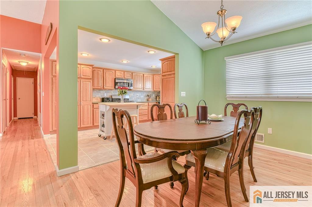 14 Gramercy Road, Old Bridge, New Jersey image 7