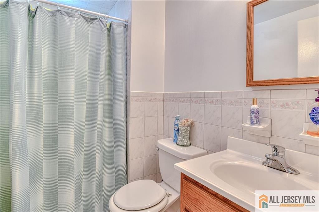 14 Gramercy Road, Old Bridge, New Jersey image 18