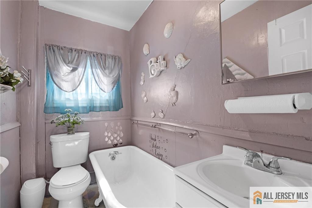689 Springdale Avenue, East Orange, New Jersey image 17