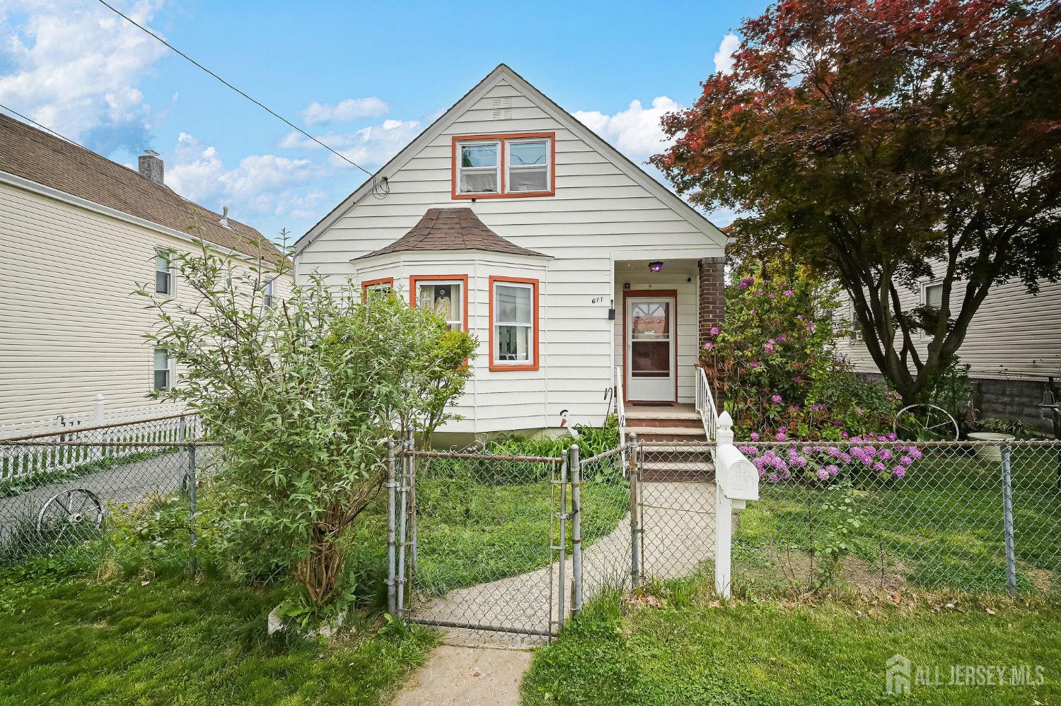 Photo 1 of 39 — 611 Pacific Avenue, Perth Amboy, NJ 08861