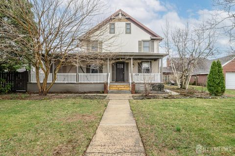 Homes For Sale - 324 N 8th Avenue<br/> Manville, NJ 08835