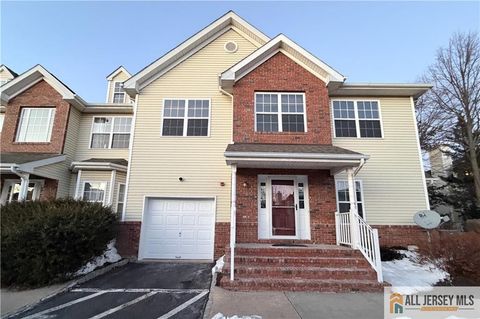 Condo For Sale - 327 Moonlight Drive<br/> Piscataway, NJ 08854