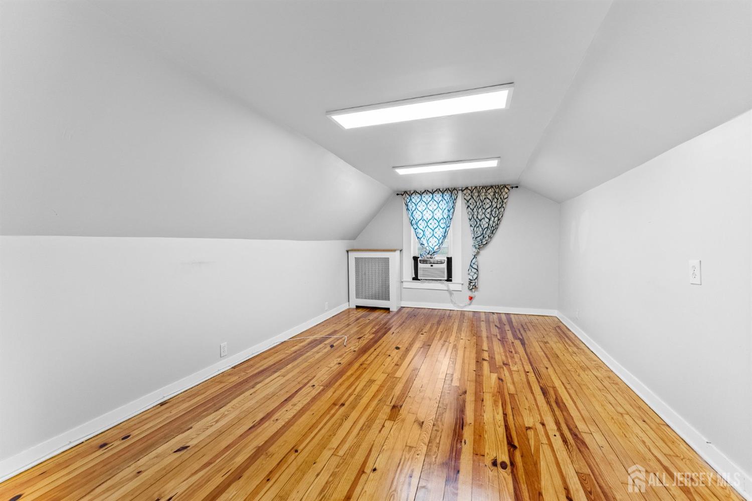 223 Main Street, Metuchen, New Jersey image 19