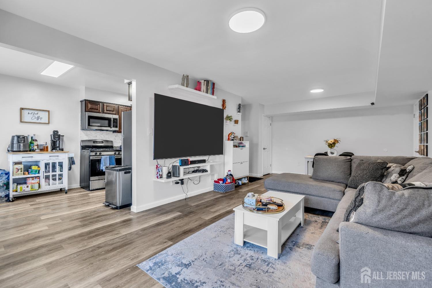 507 Peach Street, Avenel, New Jersey image 3