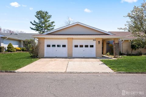 Featured picture for the property 2613047R