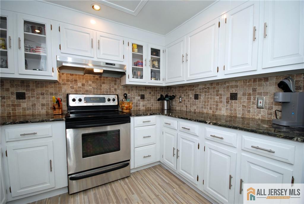 176 Rossmoor Drive #C, Monroe Township, New Jersey image 12