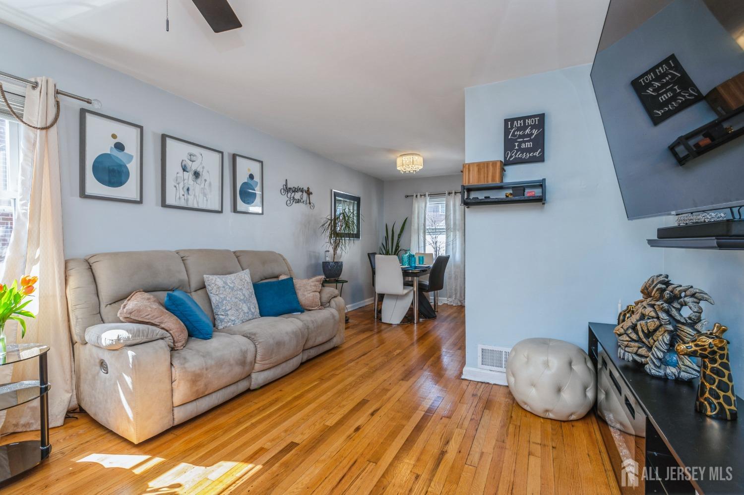 172 Lawrence Street, New Brunswick, New Jersey image 4