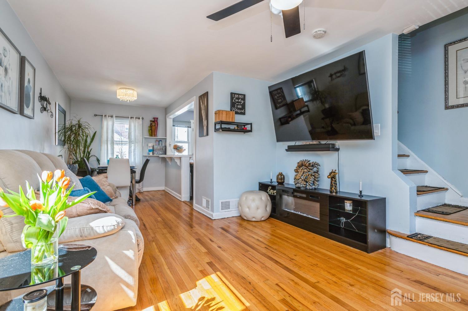 172 Lawrence Street, New Brunswick, New Jersey image 3