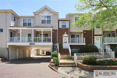 516 Great Beds Court, Perth Amboy, NJ 08861 - MLS#: 2561518M