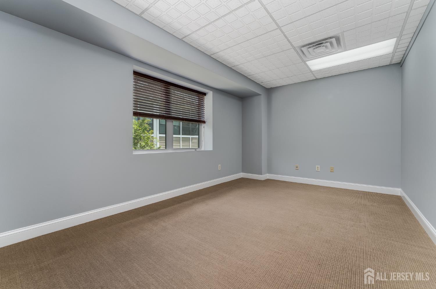 Washington, New Jersey 07840, United States, ,1 BathroomBathrooms,Commercial,Active,128912