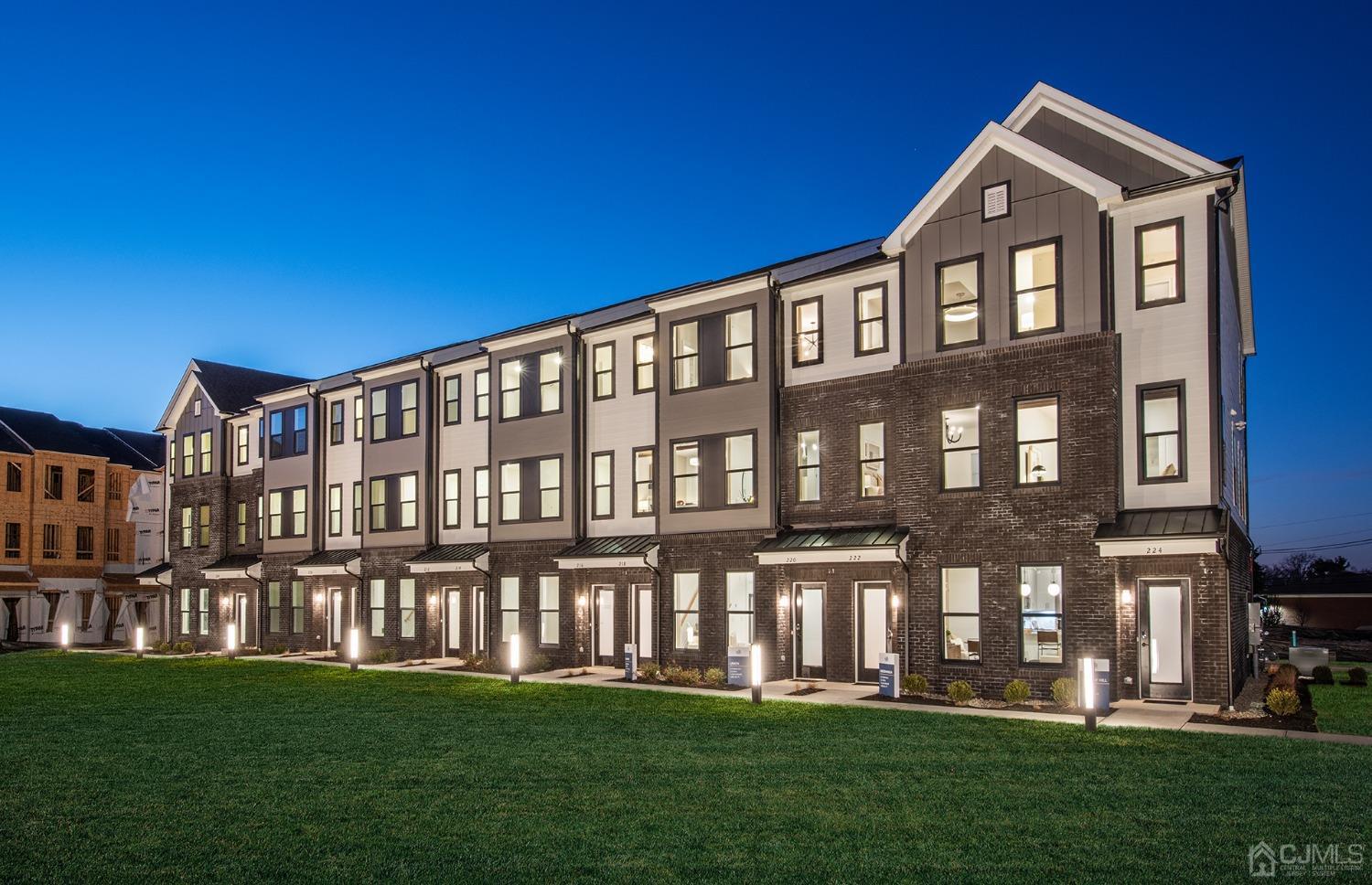 808 Sadie Circle, New Brunswick, New Jersey image 13