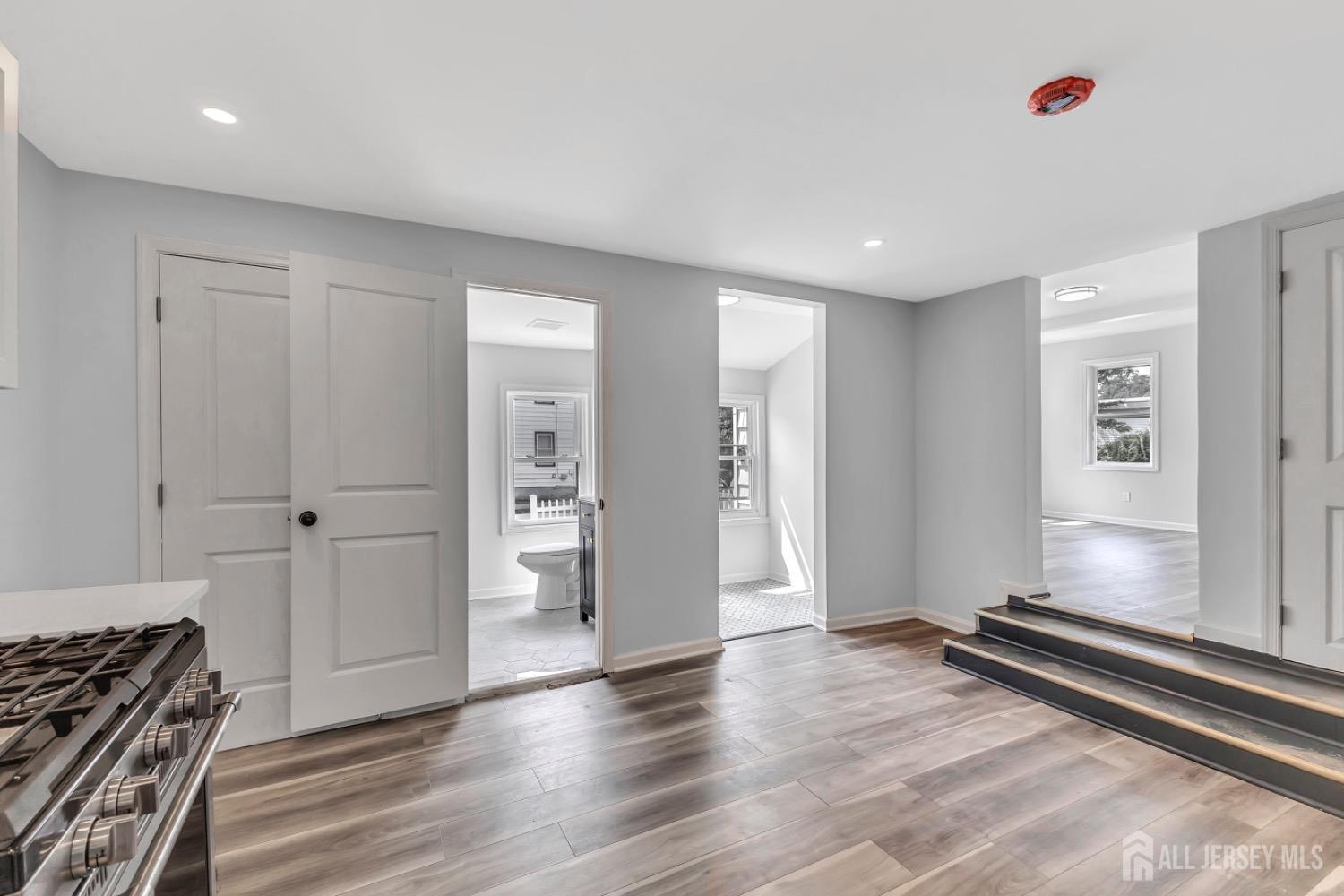 33 Stockton Avenue, Jamesburg, New Jersey image 10