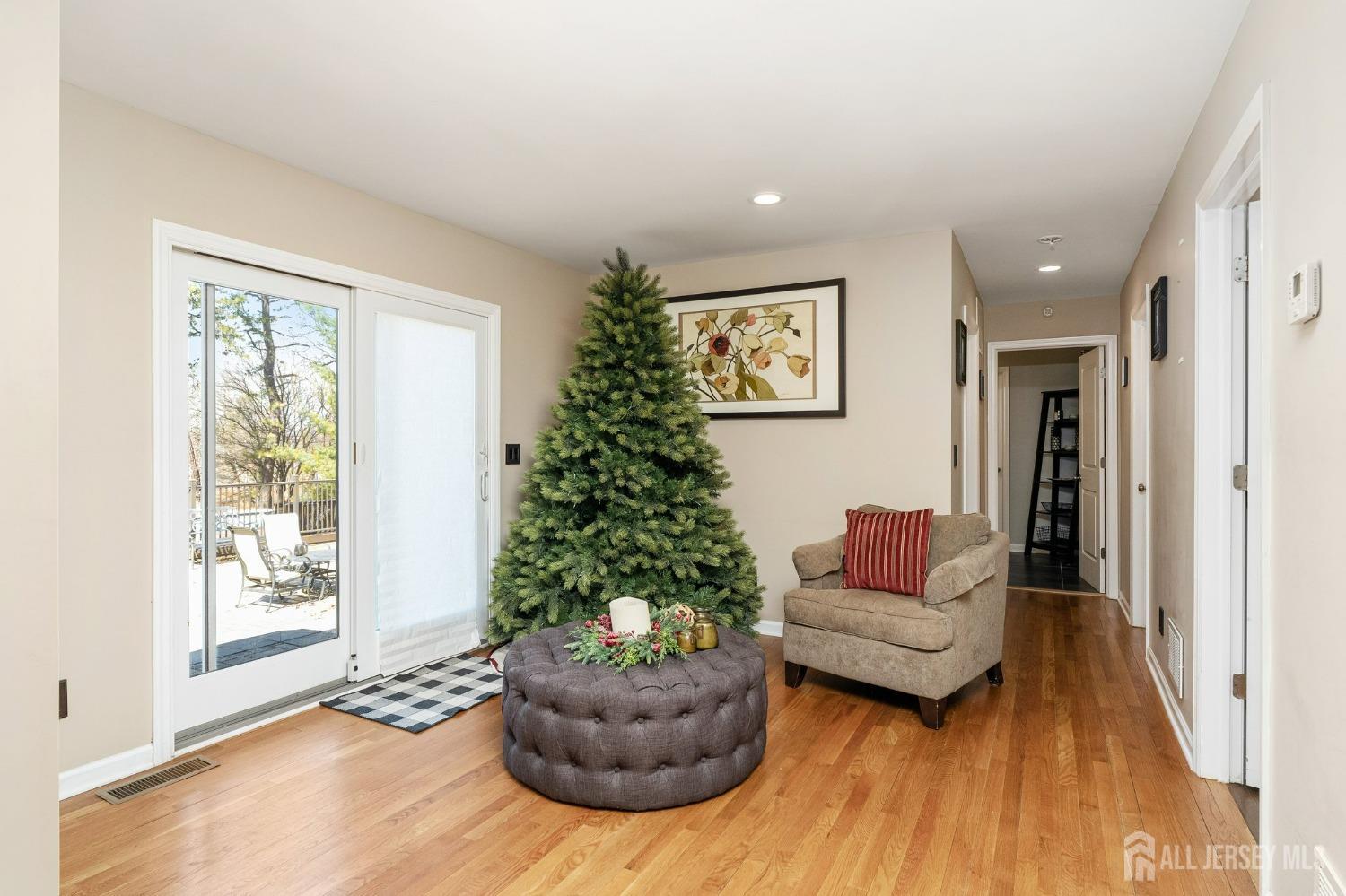 163 Dutch Road, East Brunswick, New Jersey image 9