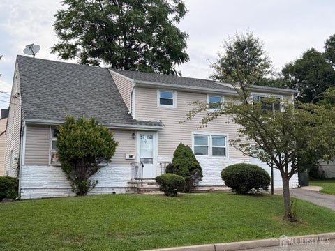 Homes For Sale - 38 Raritan Avenue<br/> Port Reading, NJ 07064