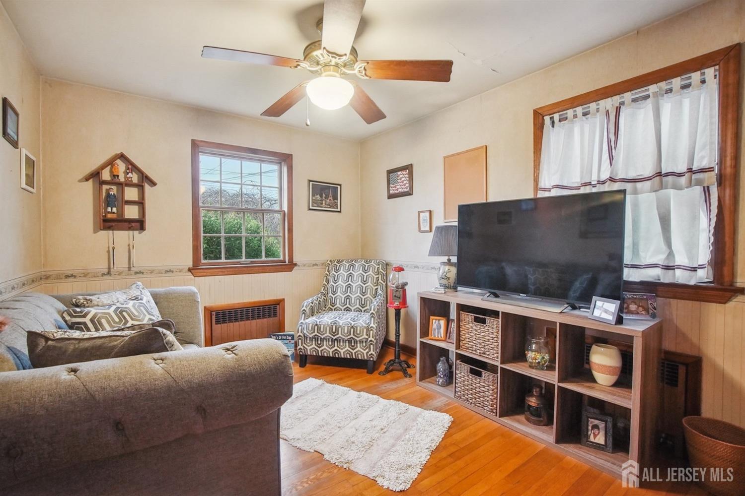 42 Frederick Street, Carteret, New Jersey image 8