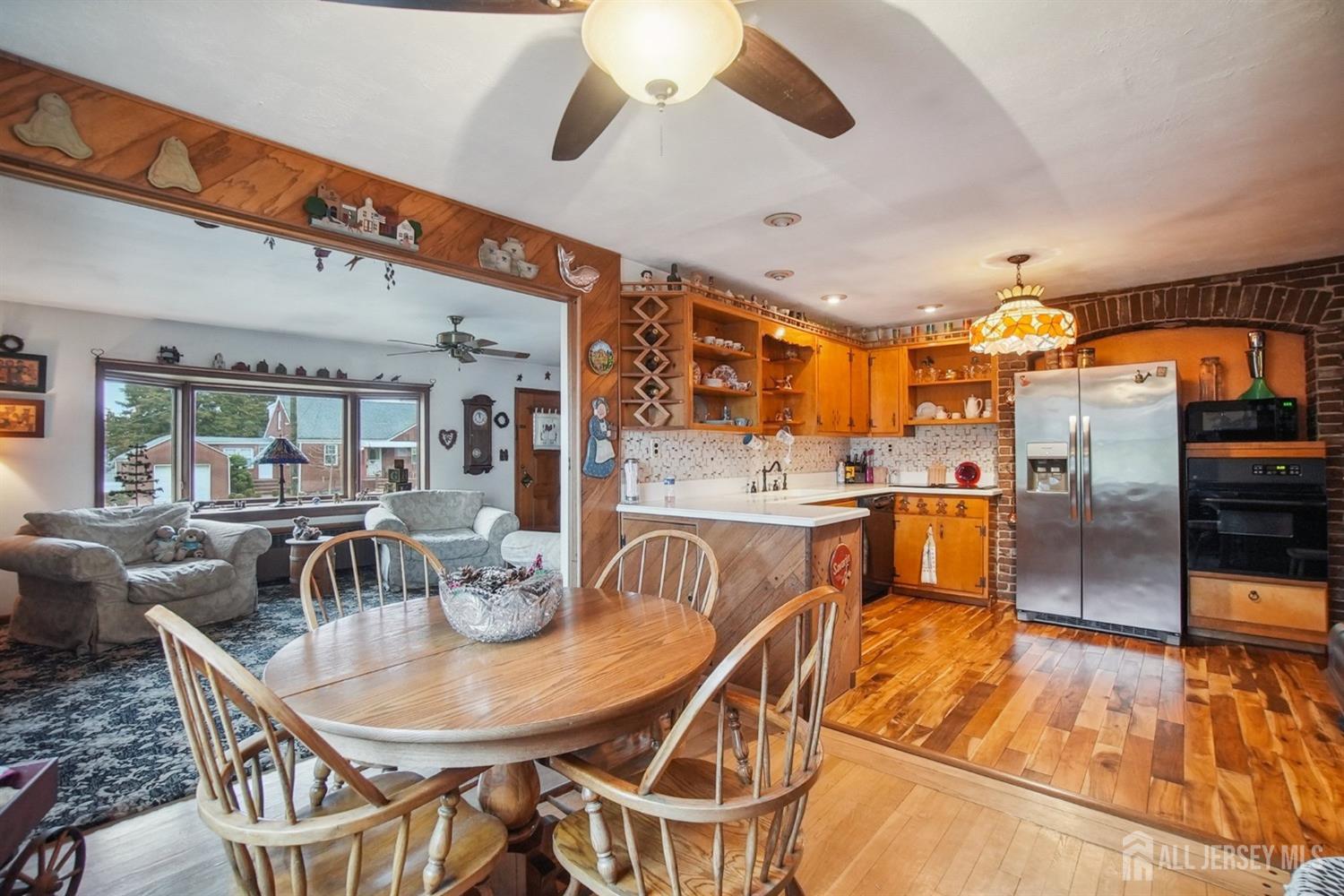 42 Frederick Street, Carteret, New Jersey image 4