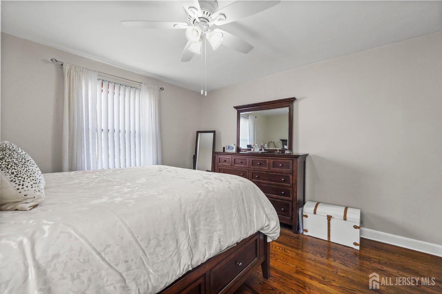 427 Rosewood Terrace, Linden, New Jersey image 18