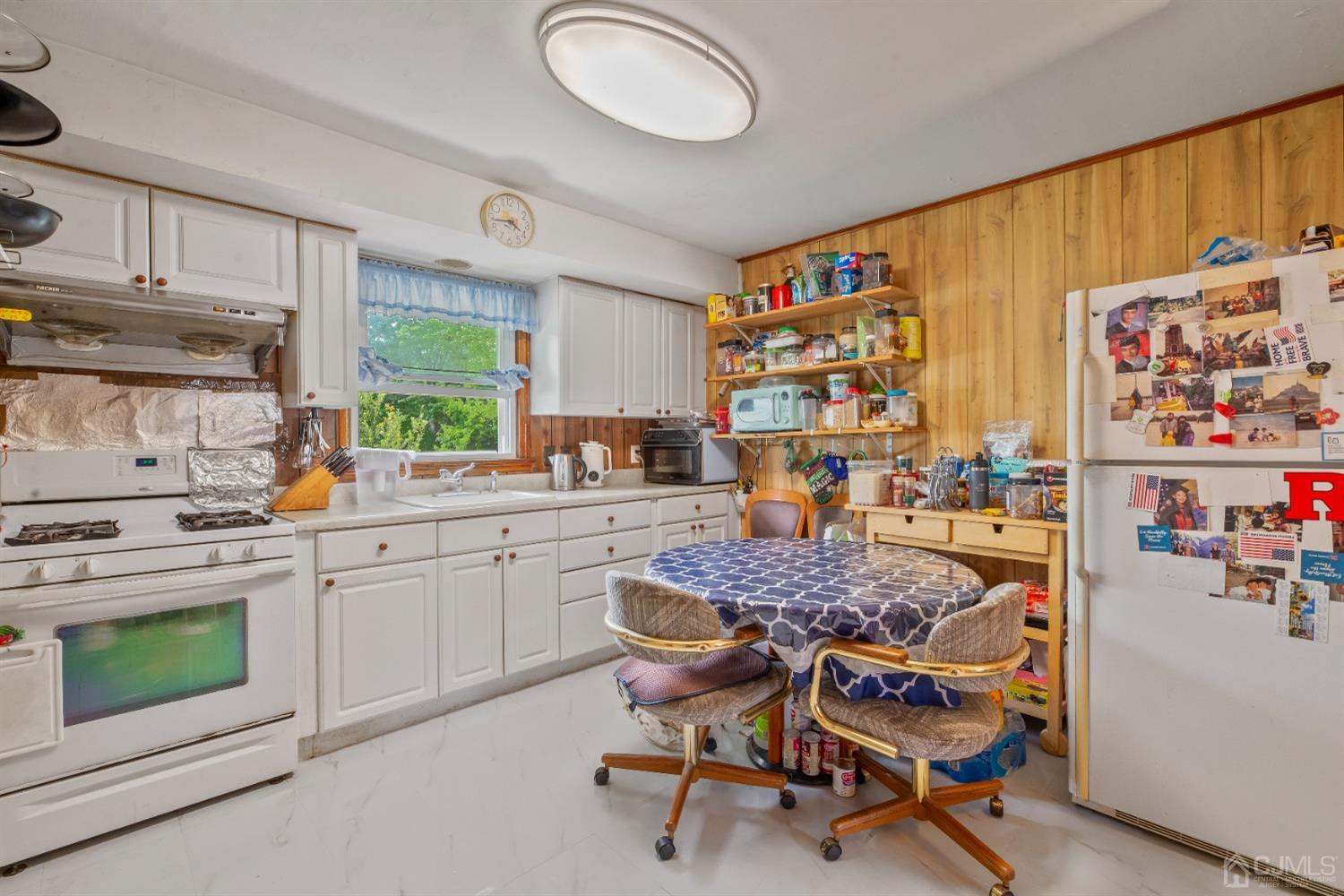 25 Lamar Avenue, Edison, New Jersey image 10
