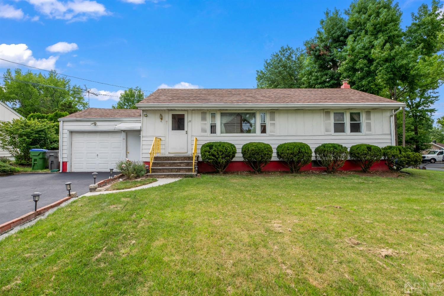 25 Lamar Avenue, Edison, New Jersey image 1