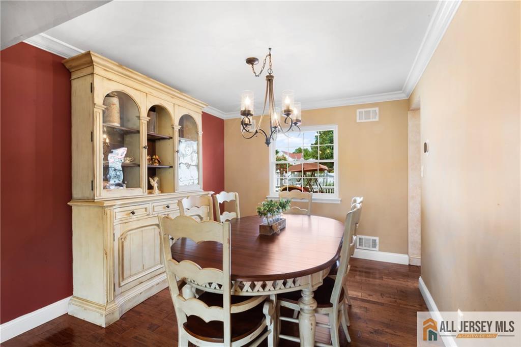 49 Lavender Drive, Edison, New Jersey image 13