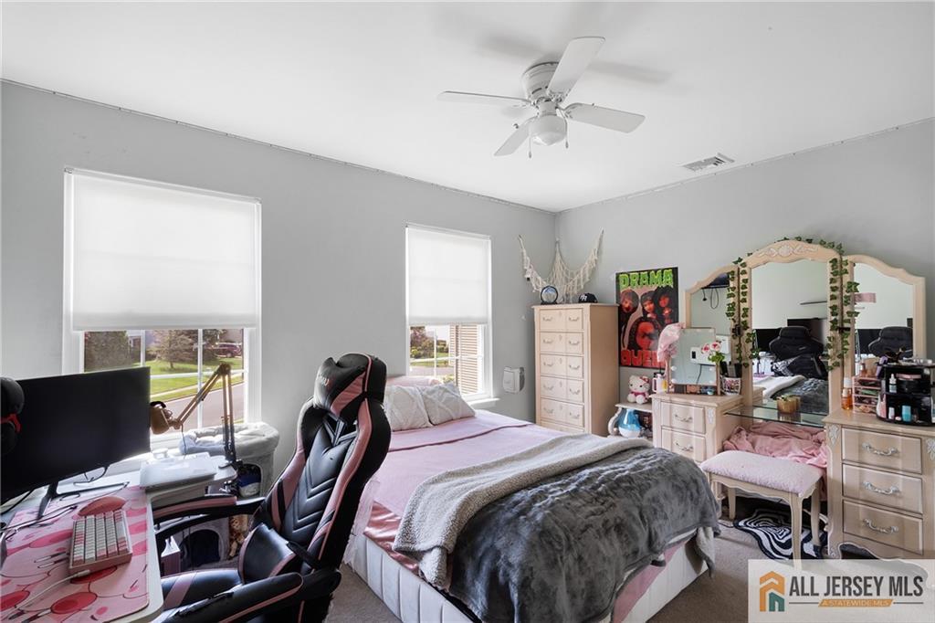 49 Lavender Drive, Edison, New Jersey image 19
