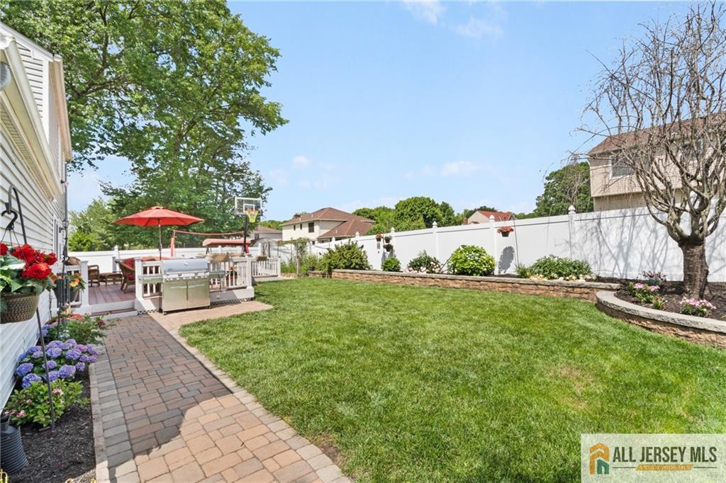 49 Lavender Drive, Edison, New Jersey image 28