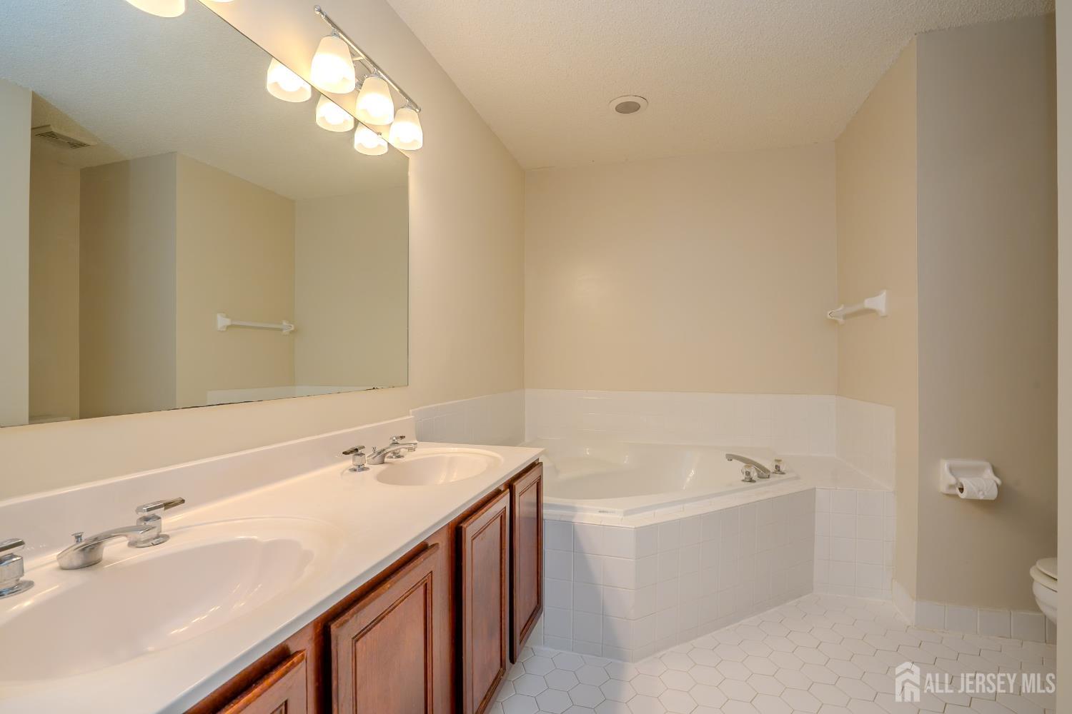 85 W Shrewsbury Place, Princeton, New Jersey image 30