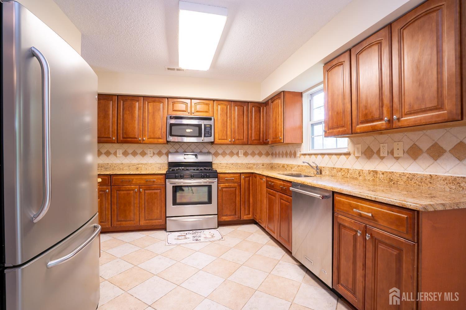 85 W Shrewsbury Place, Princeton, New Jersey image 20