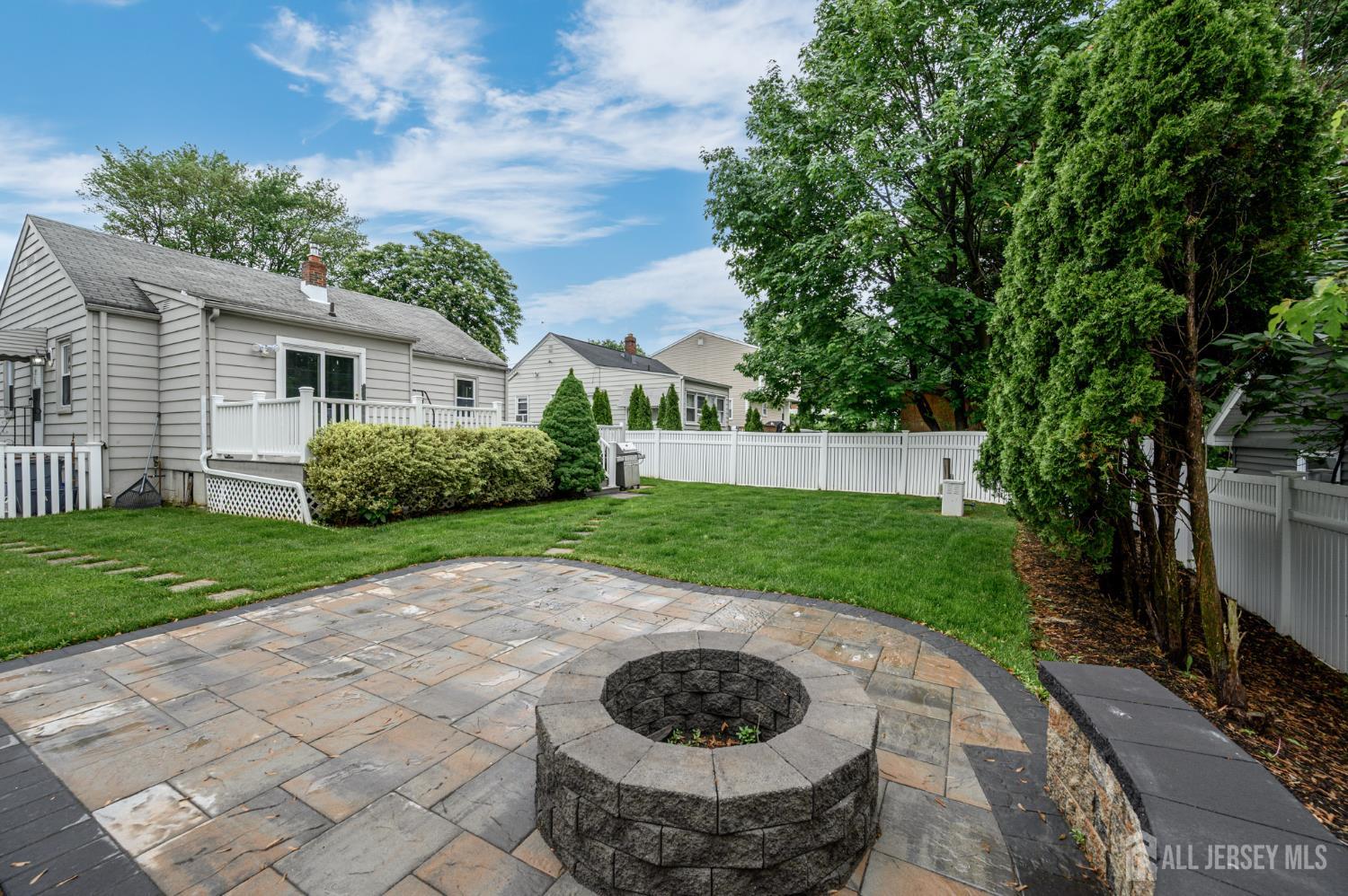 9 Livingston Street, Clifton, New Jersey image 31