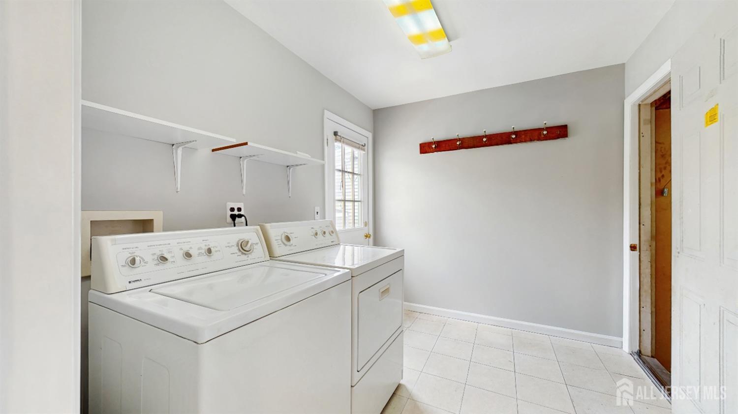107 Loring Avenue, Edison, New Jersey image 10