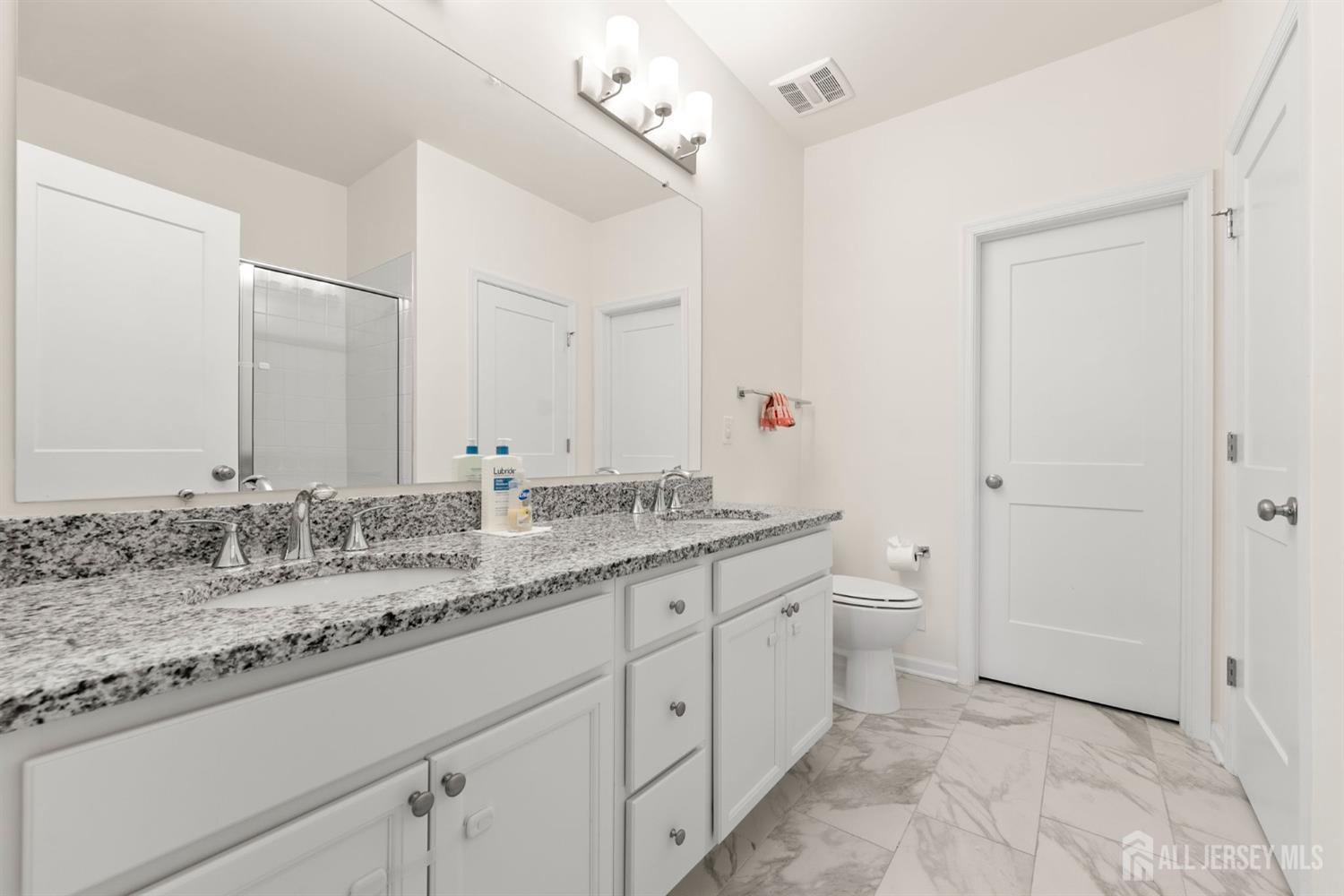 70 Depot Way, Dunellen, New Jersey image 19