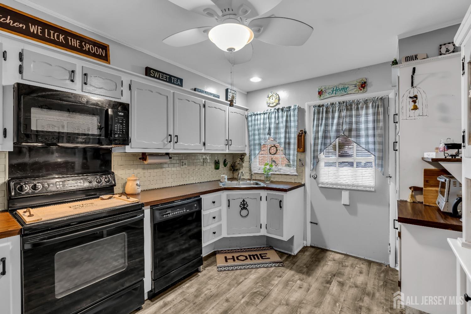 611 Lake Point Drive #A, Lakewood, New Jersey image 4
