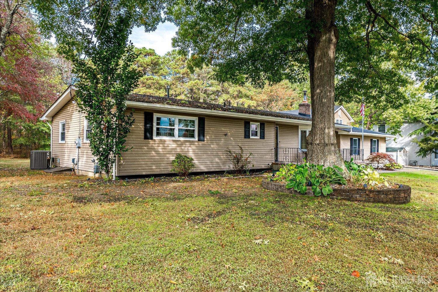 456 Birch Bark Drive, Brick, New Jersey image 4