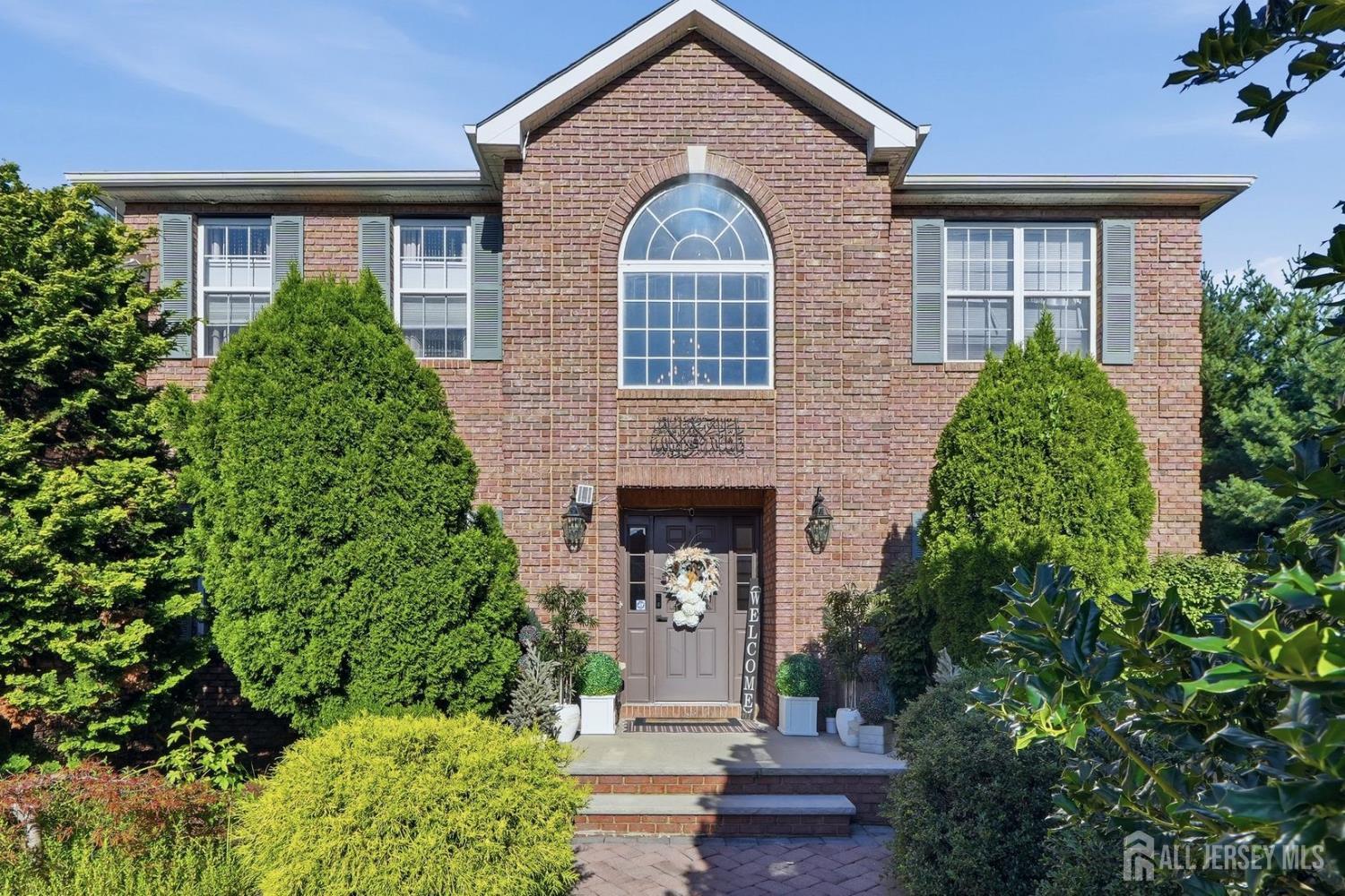 2 Butternut Lane
