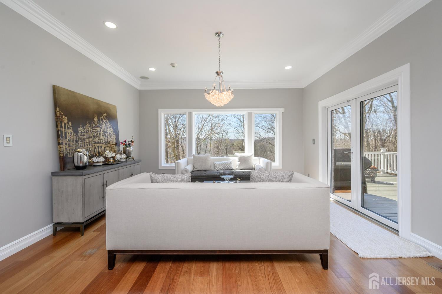 Woodland Park, New Jersey, 07424, United States, 5 Bedrooms Bedrooms, ,5 BathroomsBathrooms,Residential,Active,2035566