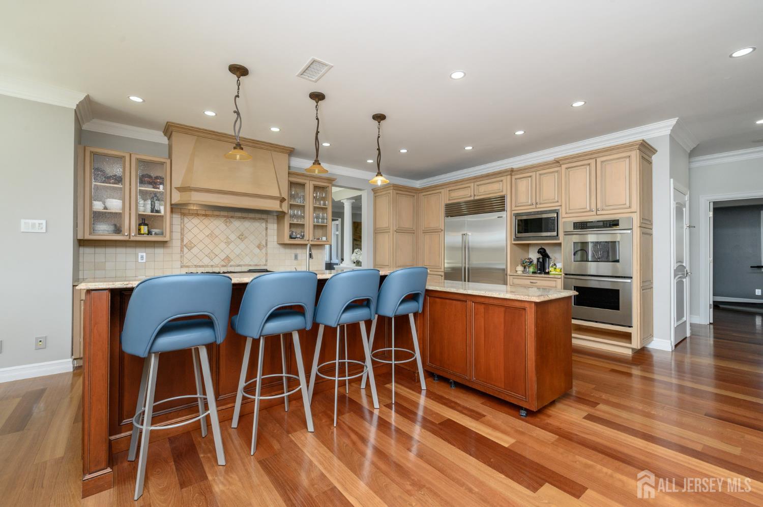 Woodland Park, New Jersey, 07424, United States, 5 Bedrooms Bedrooms, ,5 BathroomsBathrooms,Residential,Active,2035566