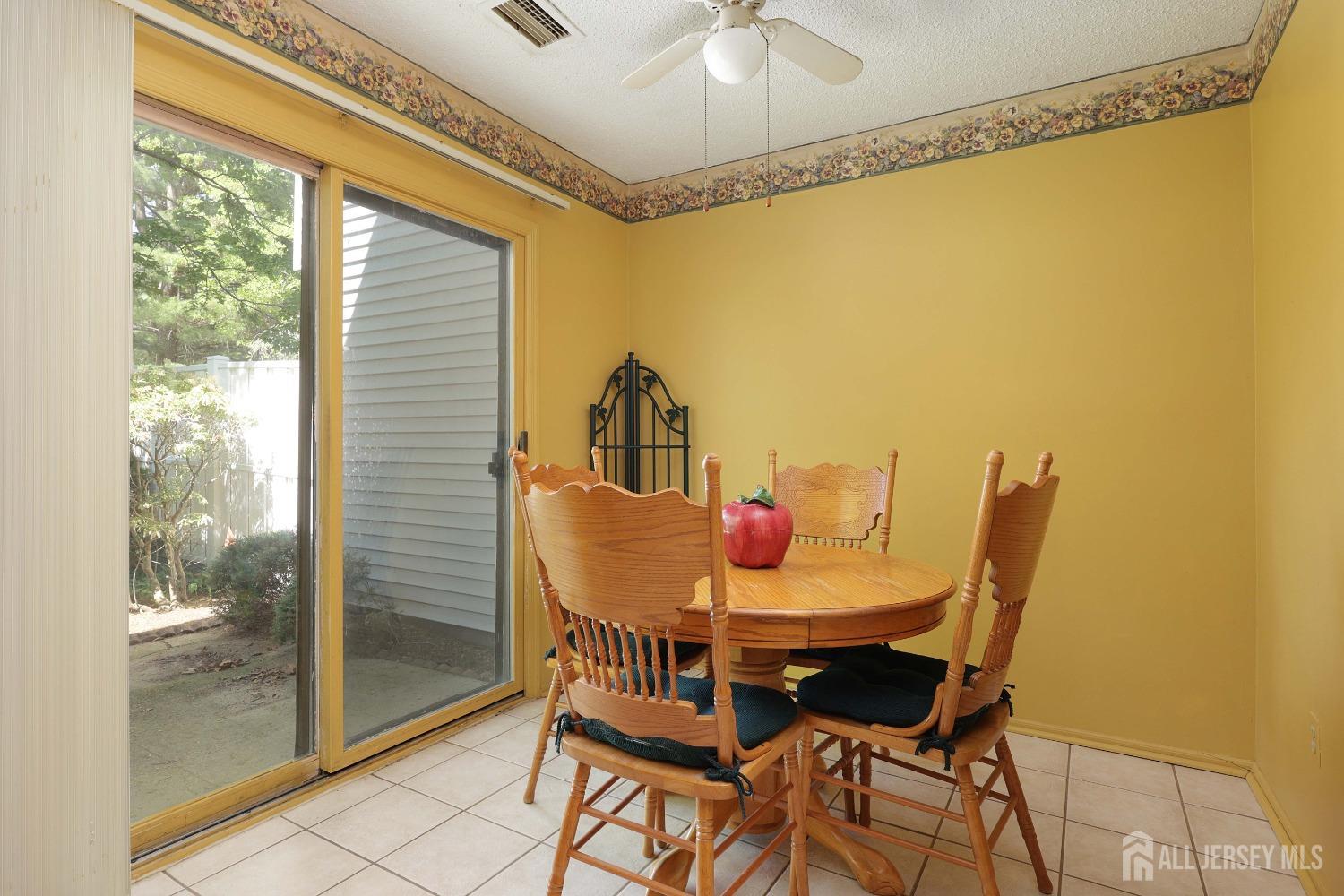 163 Baron Lane, East Brunswick, New Jersey image 8