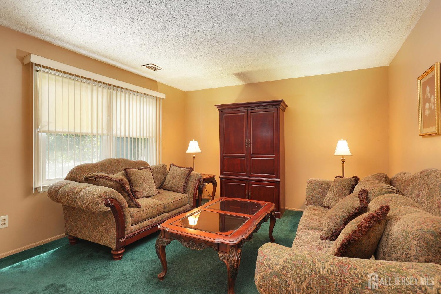 163 Baron Lane, East Brunswick, New Jersey image 5
