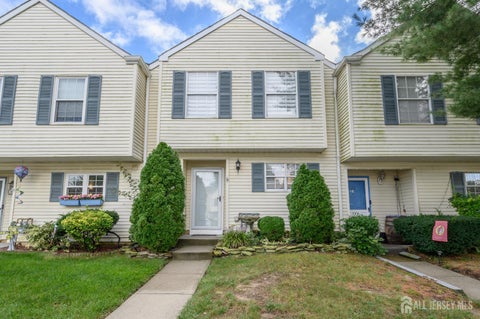 Townhouse For Sale - 725 Darlington Drive<br/> Old Bridge, NJ 08857