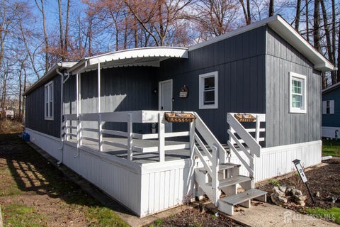 Mobile Home For Sale - 21 Keats Road<br/> Middlesex County, North Brunswick, NJ 08902