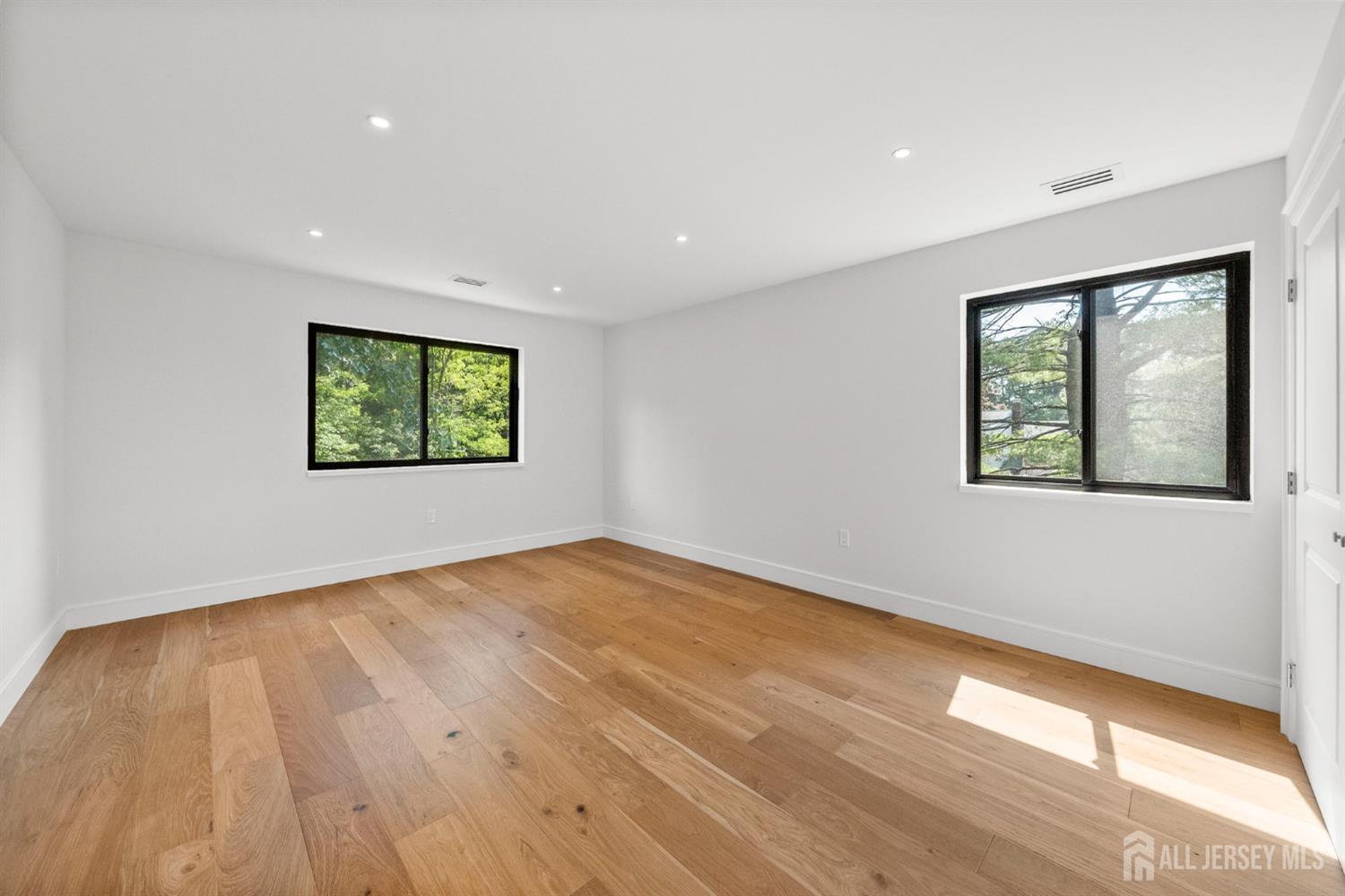 4 Penny Court, East Brunswick, New Jersey image 47