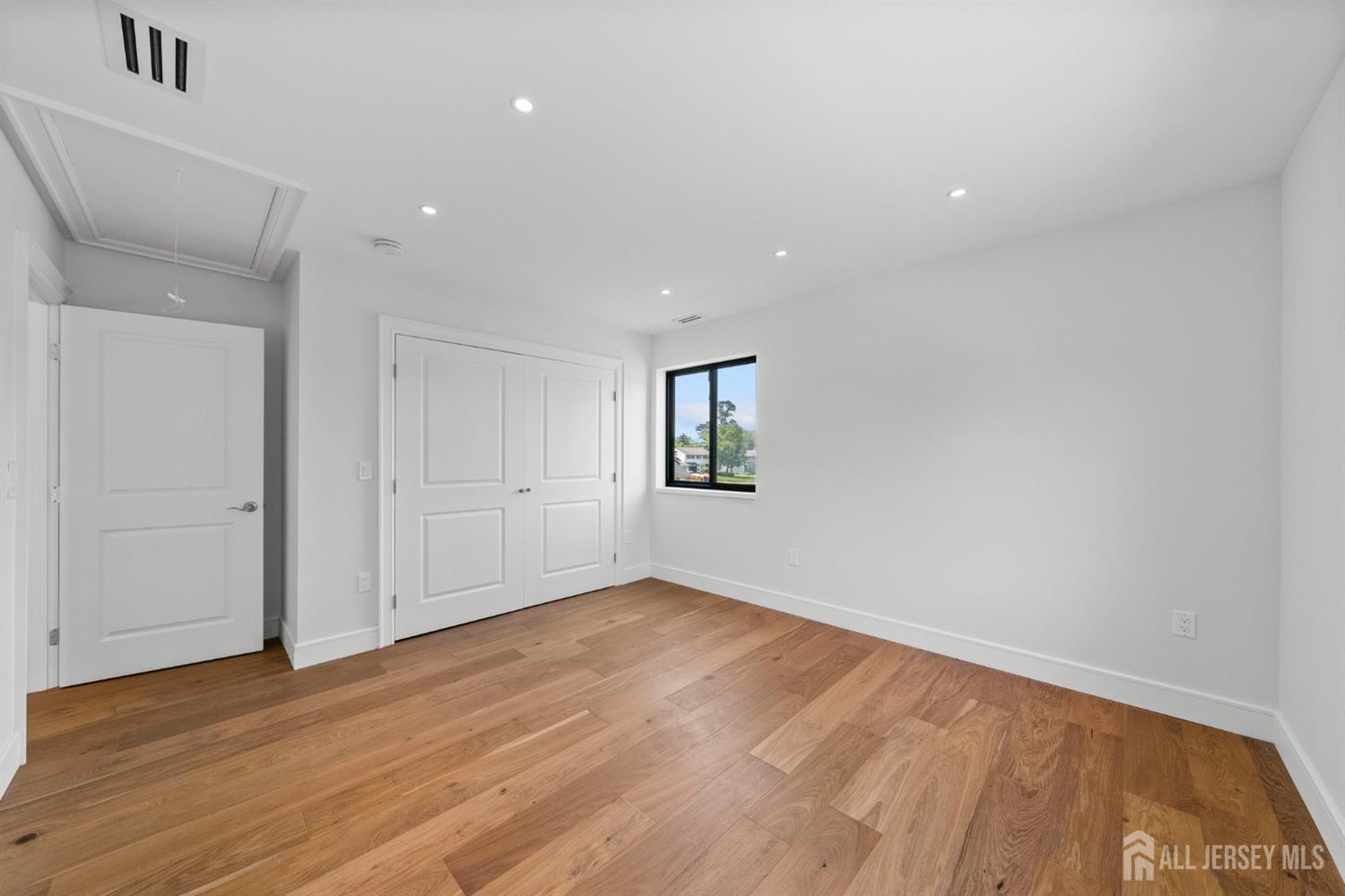 4 Penny Court, East Brunswick, New Jersey image 34
