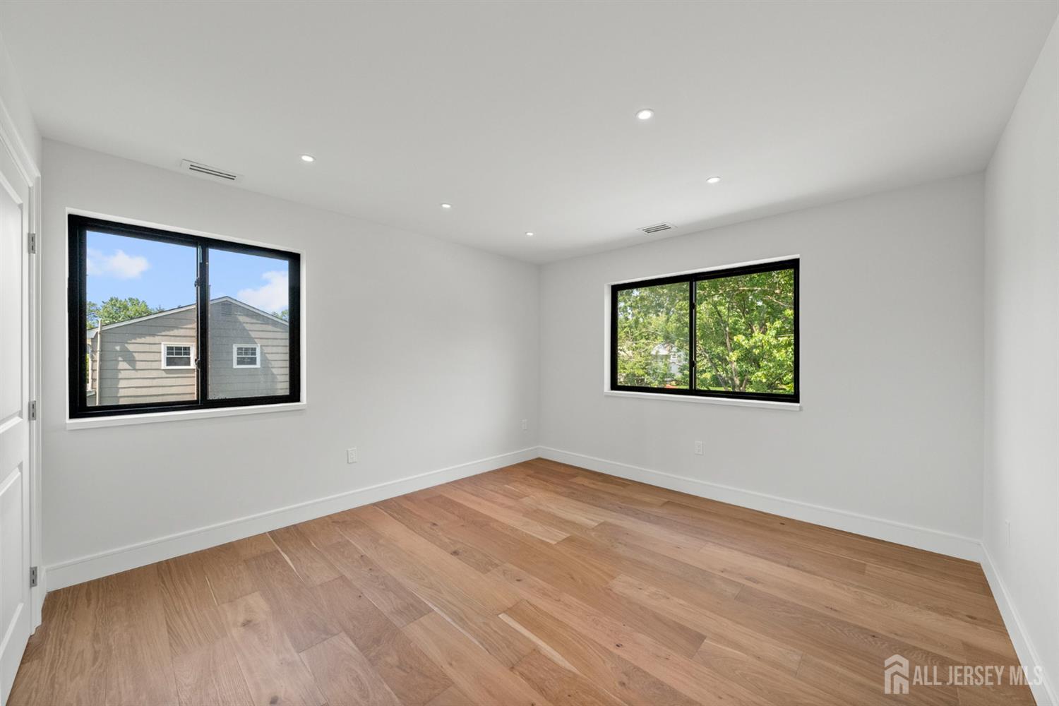 4 Penny Court, East Brunswick, New Jersey image 33