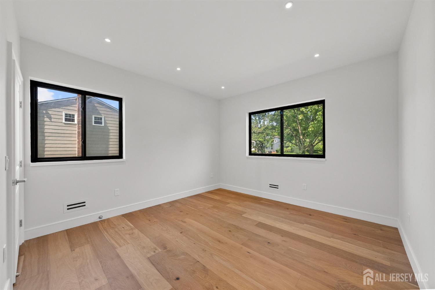 4 Penny Court, East Brunswick, New Jersey image 31
